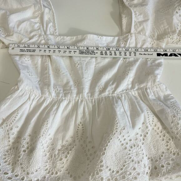 Walter‎ Baker Top Eyelet Blouse White Puff Sleeve Empire Waist Size S - Picture 10 of 10